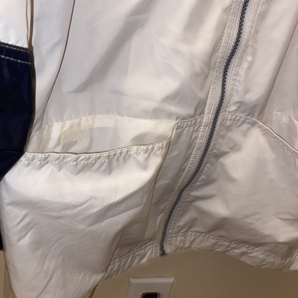 Vintage Nike hooded  windbreaker jacket - Picture 5 of 7